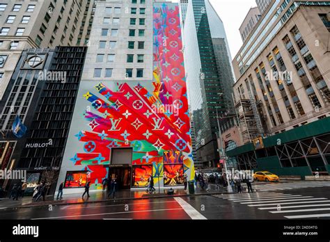 louis vuitton new york flagship store|louis vuitton outlet new york.